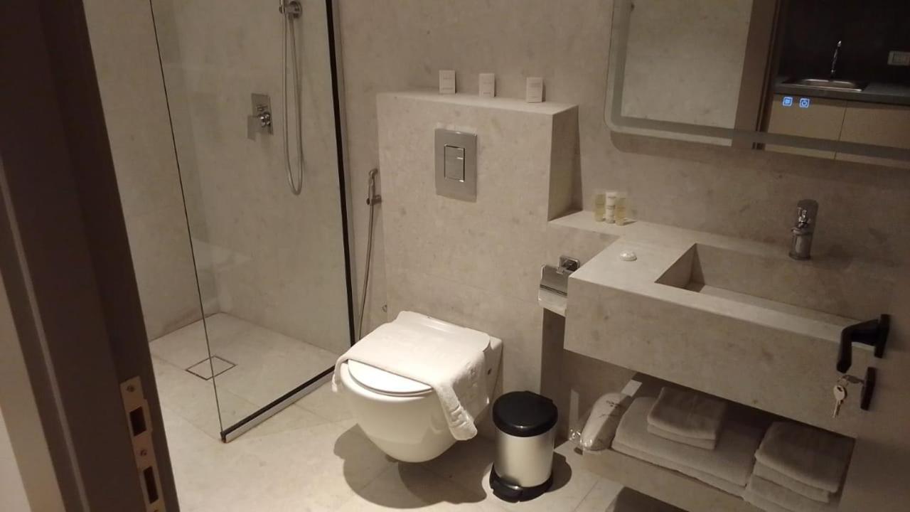 Gardens Hotel アンマン エクステリア 写真